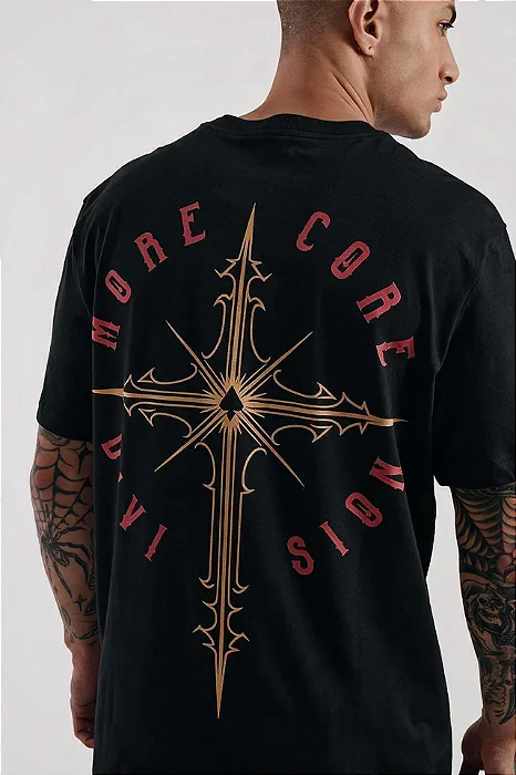 Camiseta MCD Regular Costas Cruz Preto