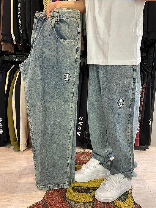 CALÇA JEANS BALÃO BROTHAS AND CASH