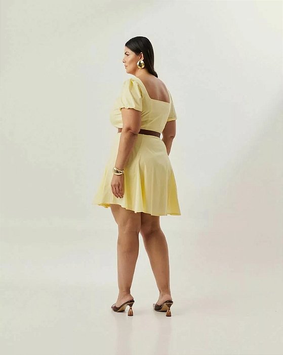 vestido curto em tricoline amarelo 46