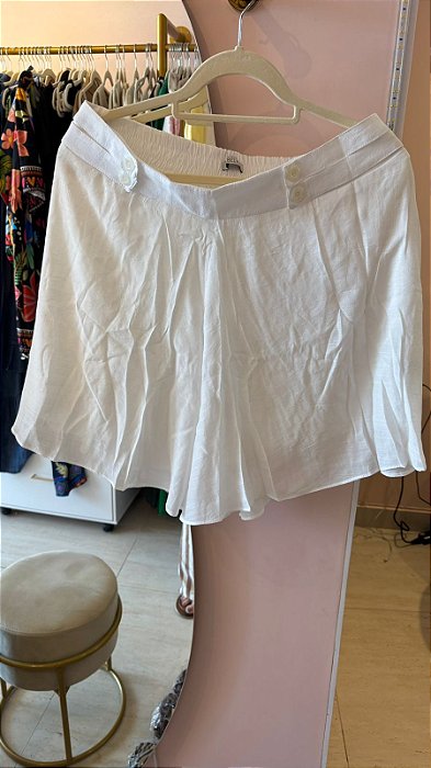 Short saia branco 46