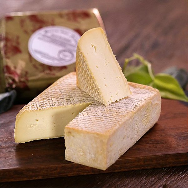 Queijo Taleggio Serra das Antas 1kg