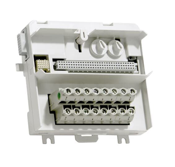 ABB | Base de Terminal Estendida com Relés Individuais para S800 TU831V1