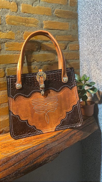Bolsa Feminina em Couro - Essência Country