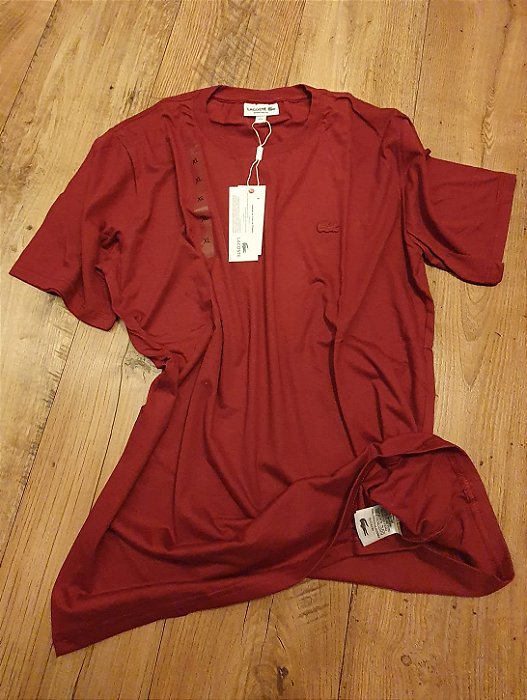 Camiseta Básica Lacoste Monocromática Masculina Vinho