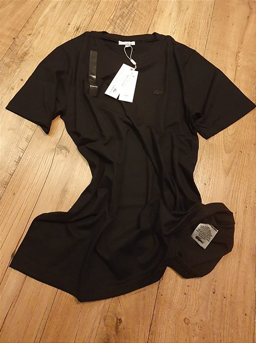 Camiseta Básica Lacoste Monocromática Masculina Preto