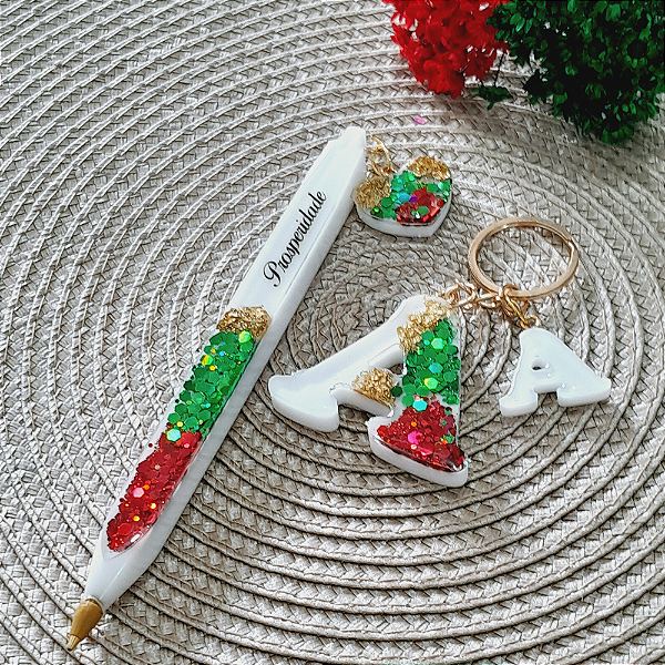 Kit Chaveiro Alfabeto com Caneta em Resina – Personalizado e Sob Encomenda