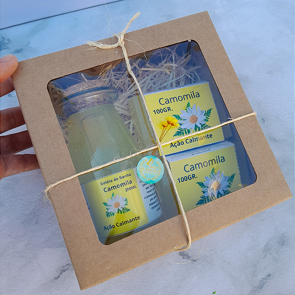 Kit camomila com 1 sabonete líquido em gel 200ml e 2 barras artesanais de 100g – Calmante e hidratação suave para a pele