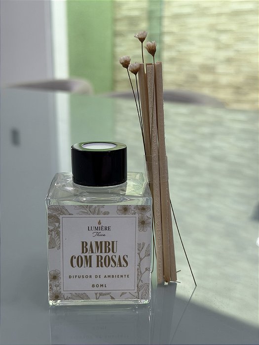 Difusor de Ambiente Bambu com Rosas – 80ml