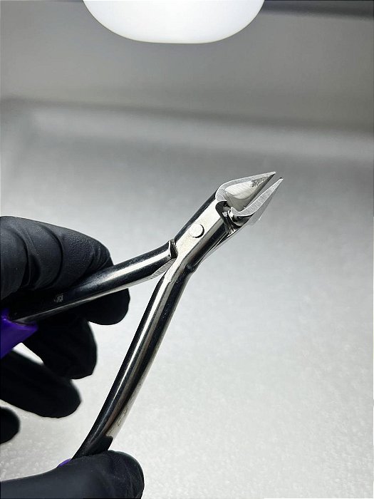 ALICATE DELICATE CORTE RETO 722