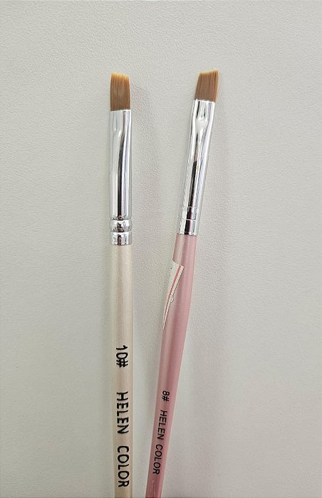 PINCEL PARA GEL HELEN COLOR CHANFRADO LINGUA DE GATO