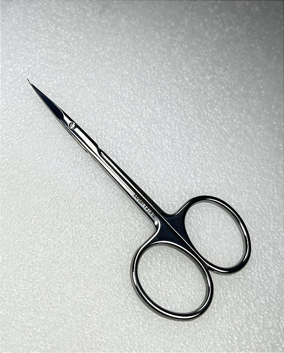 TESOURA DE CUTÍCULA STALEKS PRO PARA CANHOTOS SÉRIE EXPERT 13 - SE-13-3