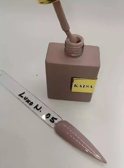 ESMALTE EM GEL TONS NUDE Nº05 15ML KAISA