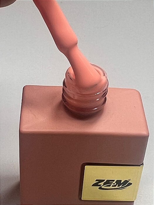 ESMALTE EM GEL COLEÇÃO J N°01 15 ML ZEM