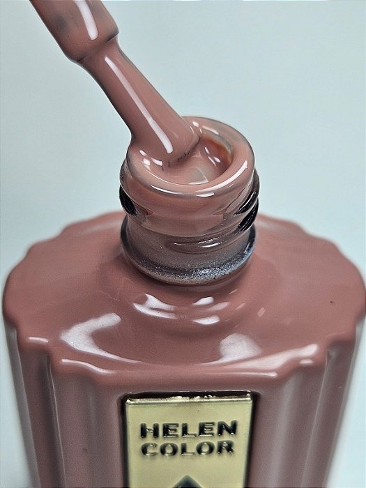 ESMALTE EM GEL DIAMOND MARROM Nº028 HELEN COLOR 15ML