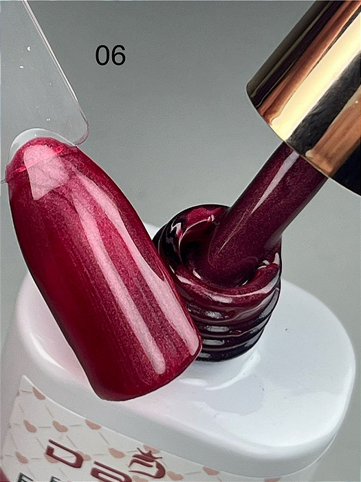 ESMALTE EM GEL DAFU ENCANTO RUBI MAGNETICO N°06 10ML