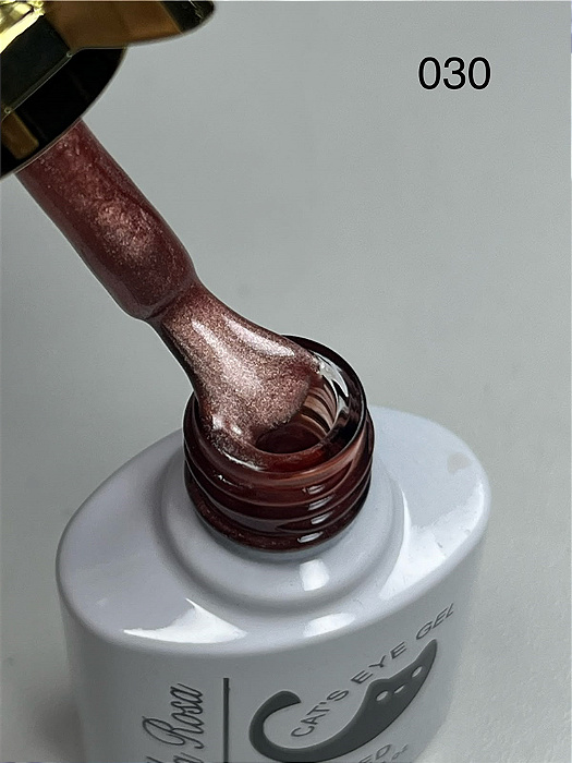 ESMALTE MAGNETICO CAT`S N°30 BELLA ROSA