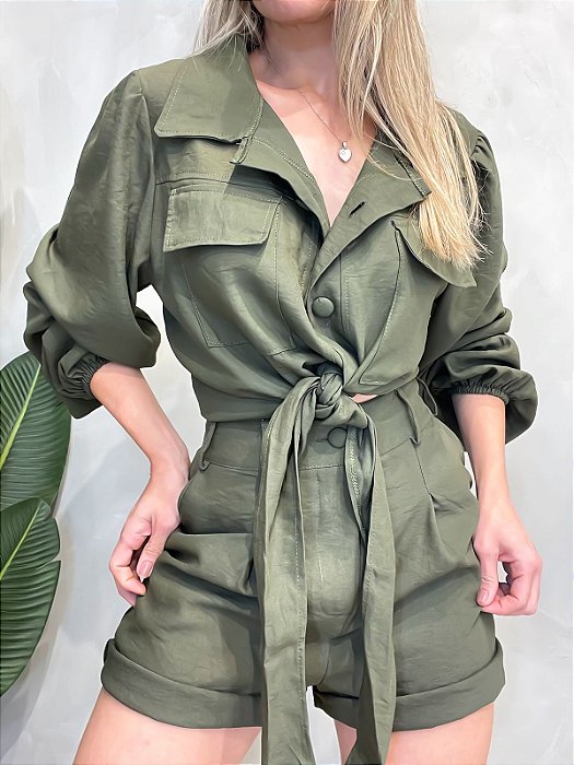 Conjunto em Alfaiataria Sensoriale Shorts e Camisa com Amarração Ana Paula