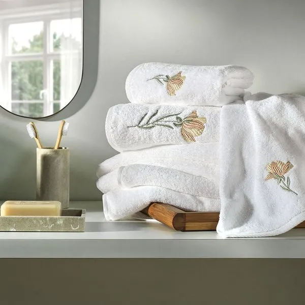 Toalha de Banho Fio Penteado Algodão Lavínia - Branco