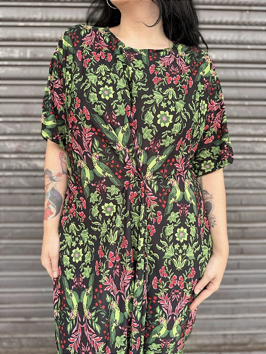 Vestido Pregas Papagaio - PRETO