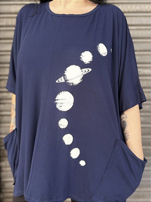 Blusa Quadrada Lua Planetas - AZUL MARINHO
