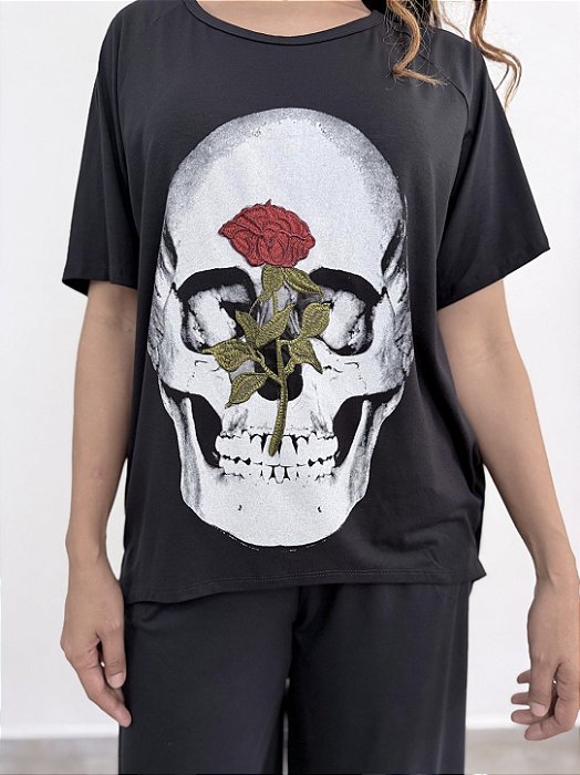 Blusa Essência Rosa Caveira - PRETO
