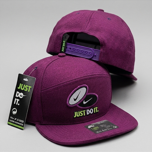 Nike Just Do It Magenta