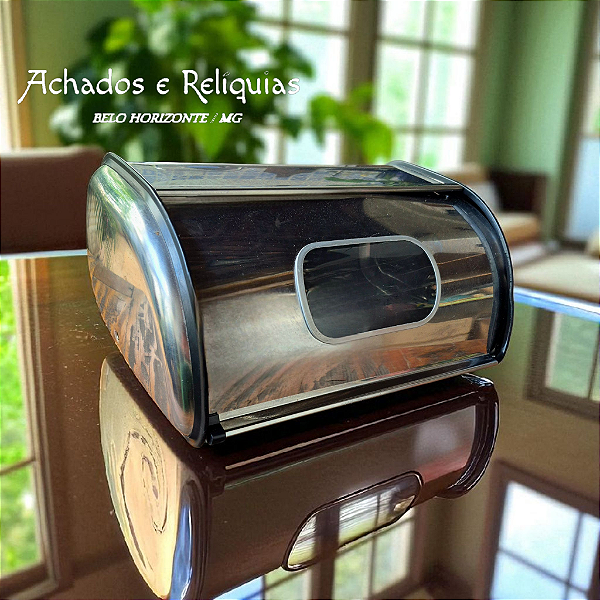 Porta Pão de design moderno e funcional. Ideal para manter seus pães frescos e protegidos. Leve e prático, perfeito para sua cozinha