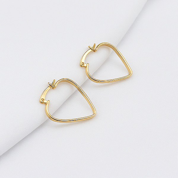 ARGOLA CORAÇÃO EM OURO 18K