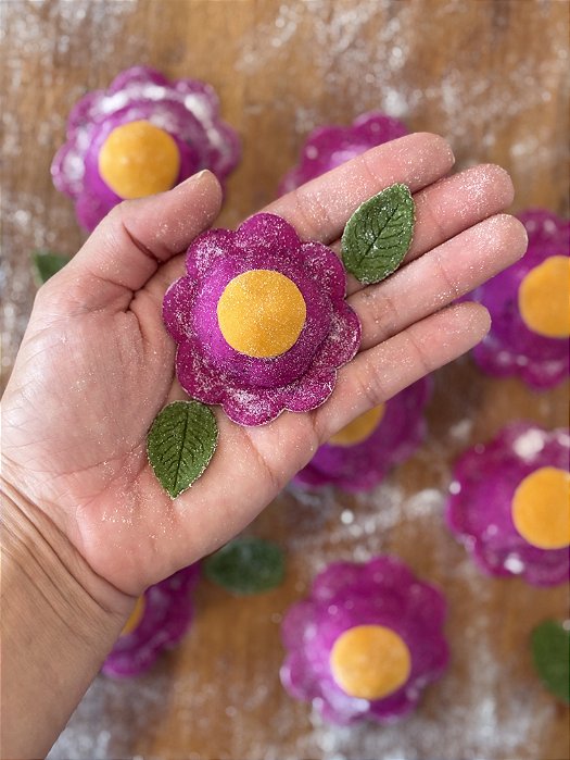 Massa em formato de Rosa