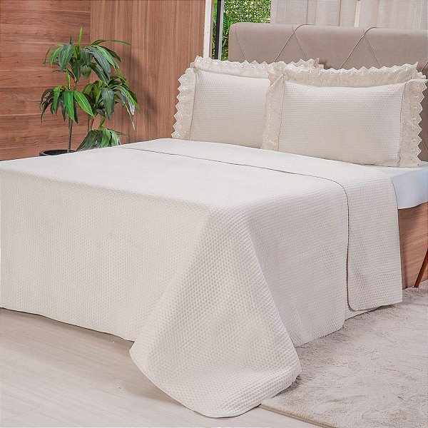 Kit Colcha Bordado Inglês Queen Linho Claro com 2 fronhas