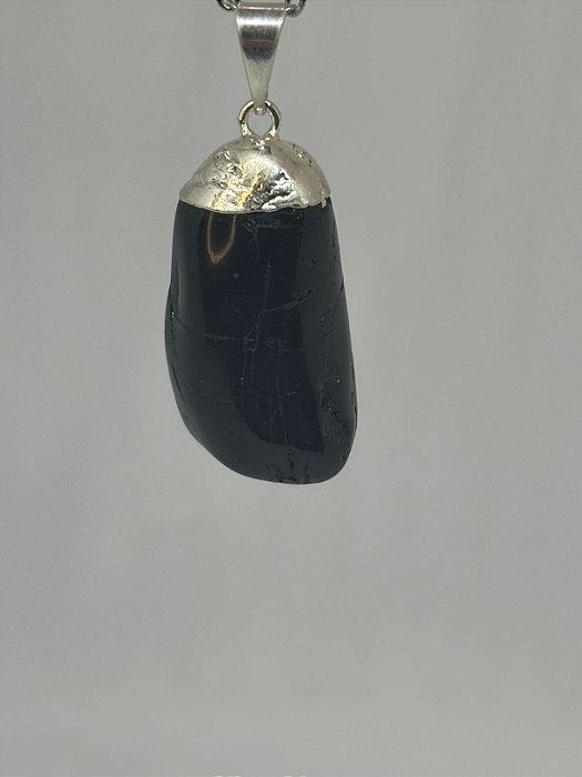 Pingente de Turmalina Negra
