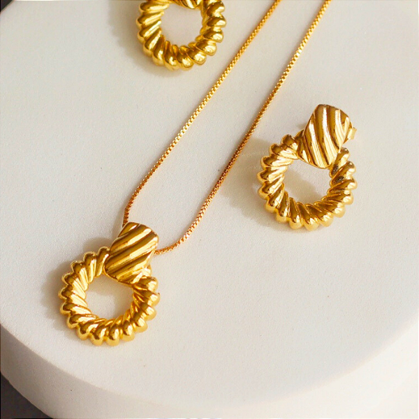 BRINCO ARGOLA LÍRICA BANHADO A OURO 18K
