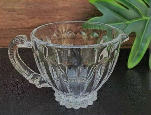 MOLHEIRA DE CRISTAL DE CHUMBO TULIPA 200ML