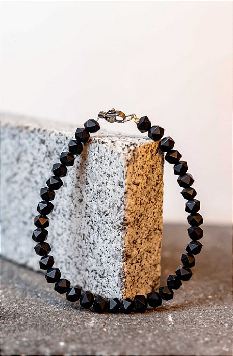 Pulseira vulcânica fosca