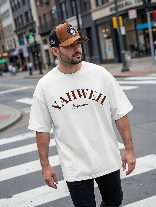 BONÉ REACHED BY GRACE ( SALVO PELA GRAÇA)