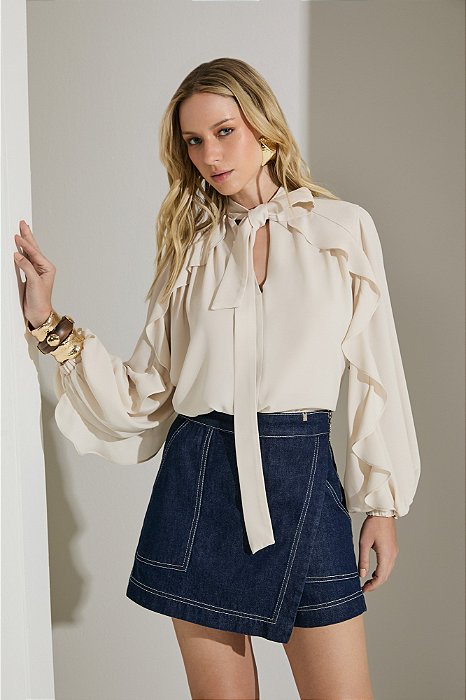 Blusa Manga Longa Babados Areia