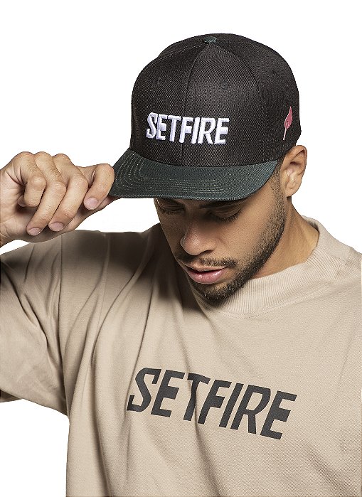 BONÉ ABA RETA PRETO E VERDE