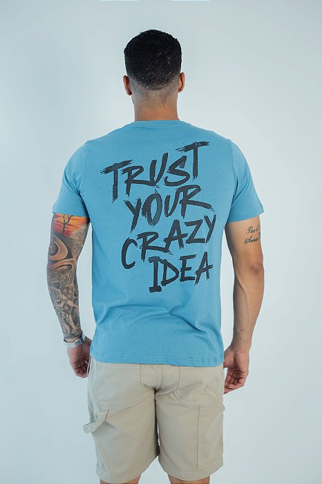 CAMISETA BÁSICA COM SILK - AZUL CELESTE STONE MASCULINA