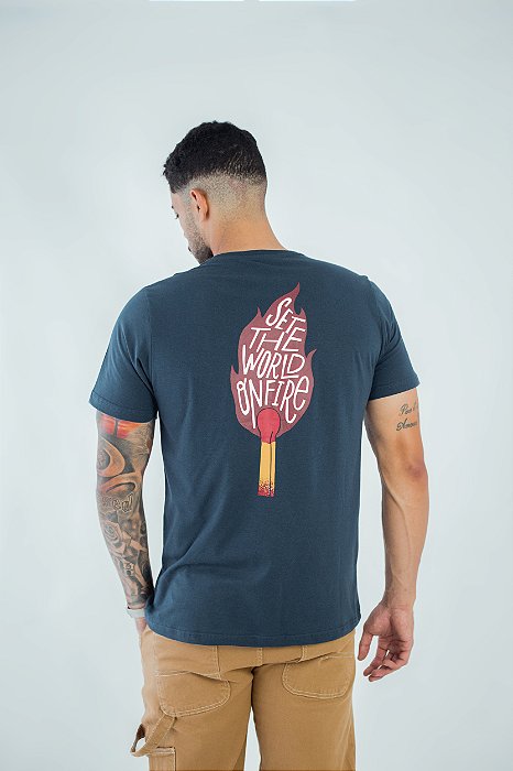 CAMISETA BÁSICA COM SILK - AZUL MASCULINA