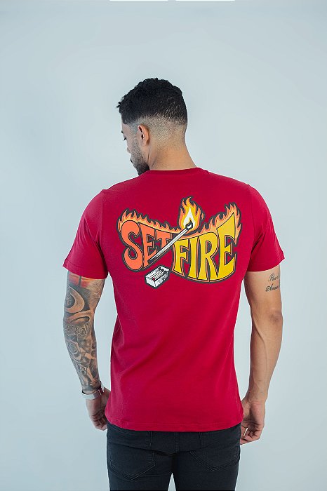 CAMISETA BÁSICA COM SILK - VERMELHO MASCULINA