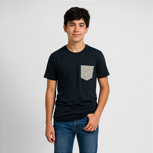 Camisa Juvenil com Bolso Liso