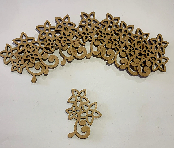 Aplique Flor - Kit com 50 Unidades de 5cm