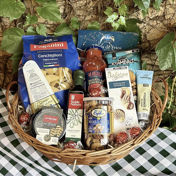Cesta Gourmet com Massas Italianas e Sabores Especiais