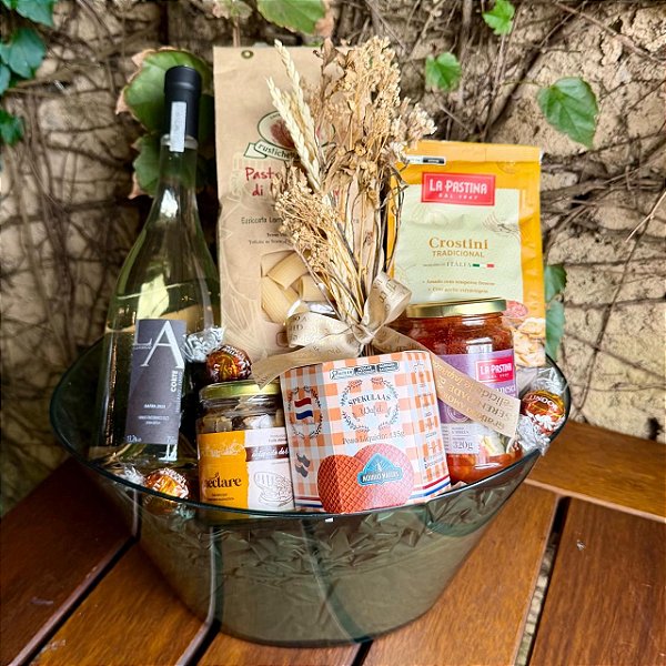 Cesta Presente com Champanheira Gourmet com Vinho | Presente Premium