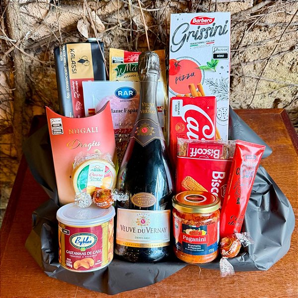 Cesta Gourmet com Espumante e Delícias Premium