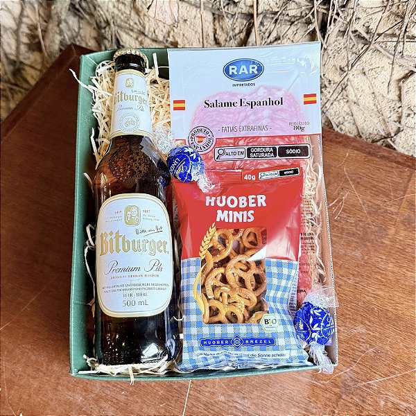 Cesta Kit Cerveja Especial com Salame e Snacks