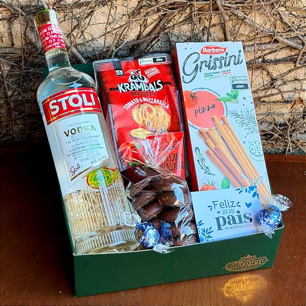 Cesta Dia dos Pais com Vodka e Aperitivos Gourmet