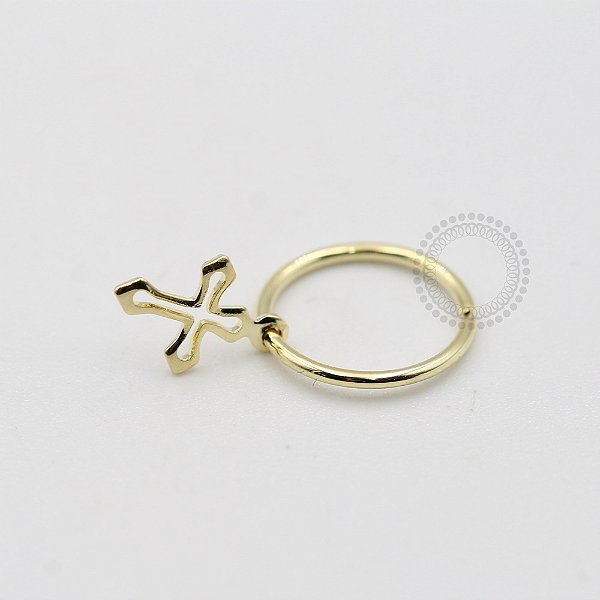 AR46 Argola Pingente Cruz Chapa Banho Ouro