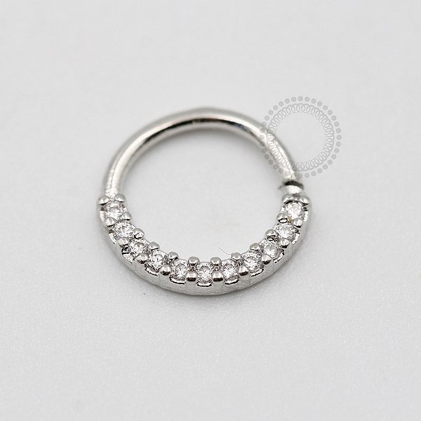 ARA29 Argola Cravejada  Frontal Banho Rodio