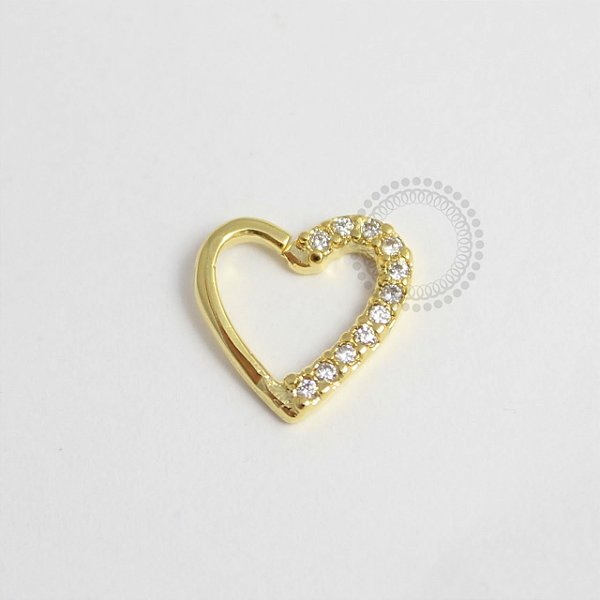 CR14 Daith Coração Cravejado Banho Ouro